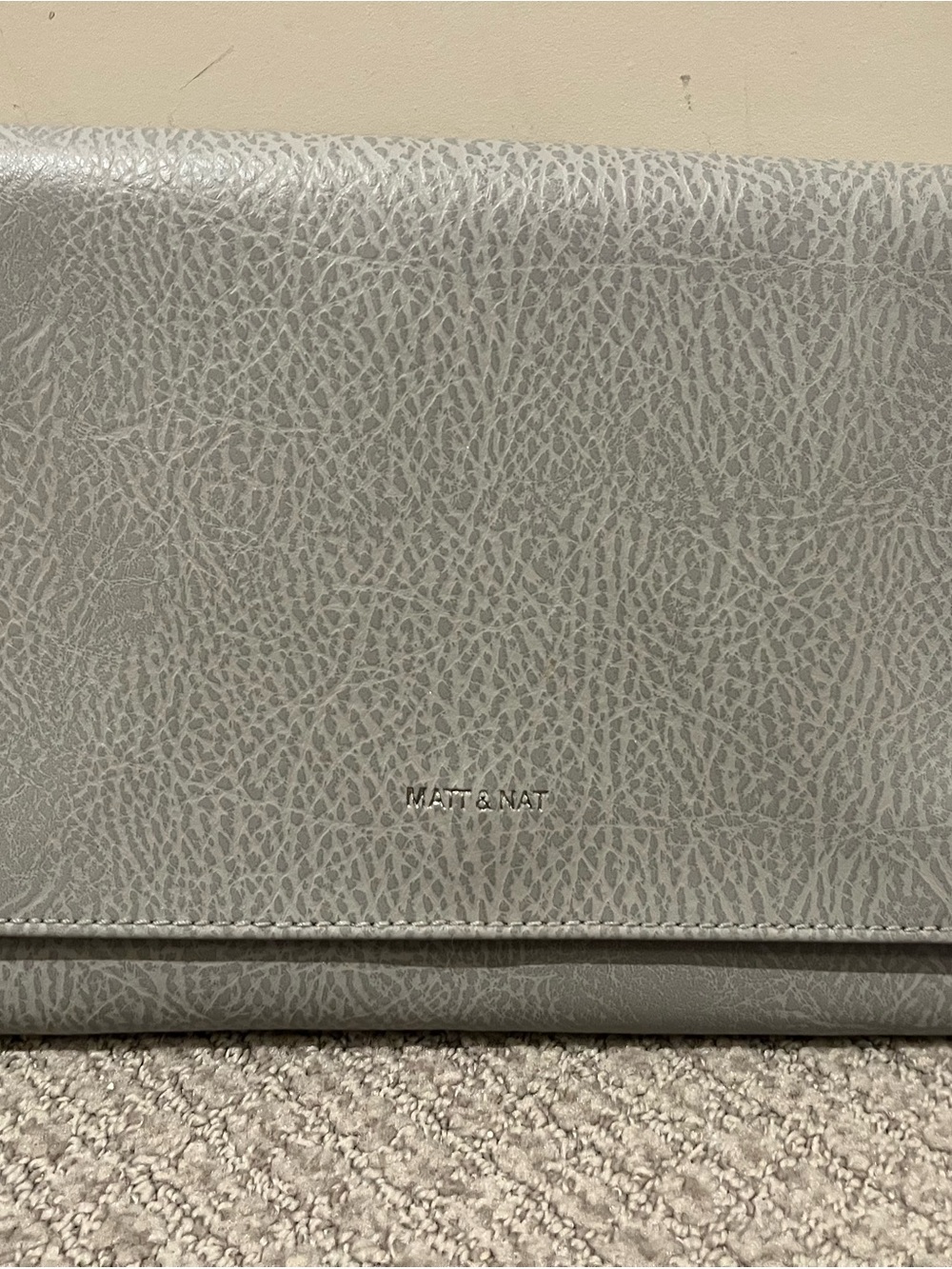 Matt & Nat Light Gray Textured Clutch